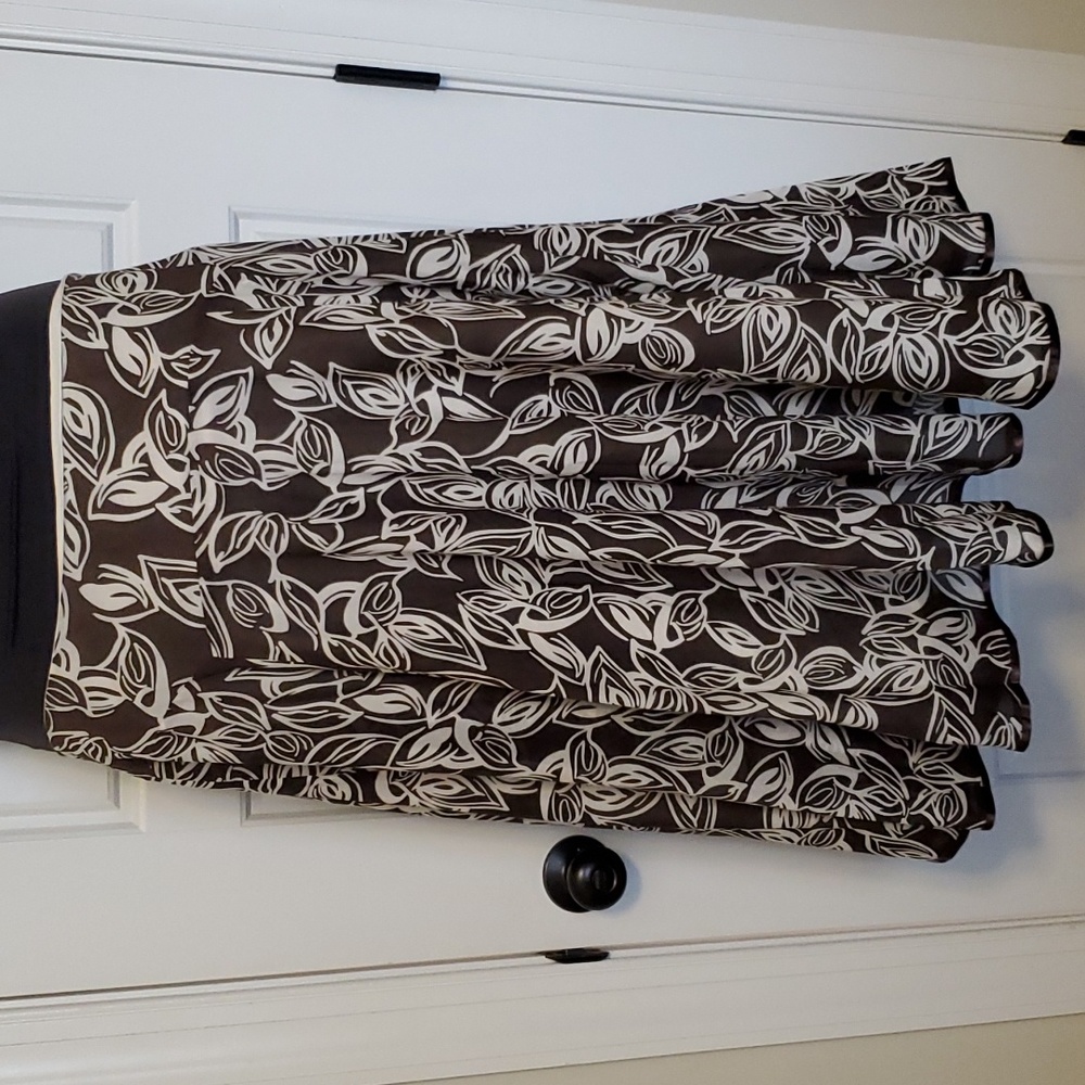 Brown and cream floral pattern skirt
